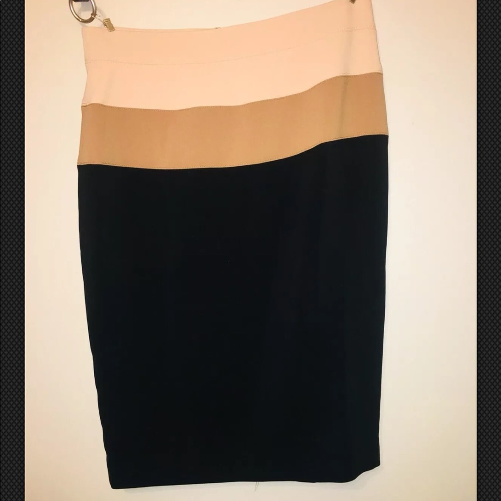 Ann Taylor  Women's Stretch Pencil Skirt  Size 8